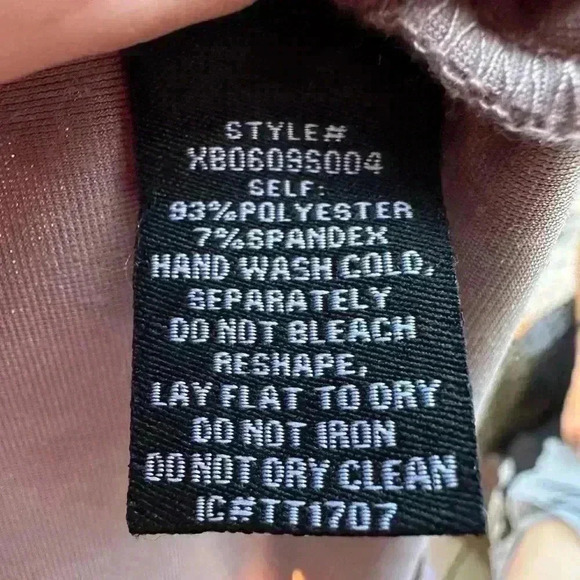 Anthropologie Sanctuary Top Off shoulder Velvet Purple L Whimsigoth renaissance - Picture 6 of 6